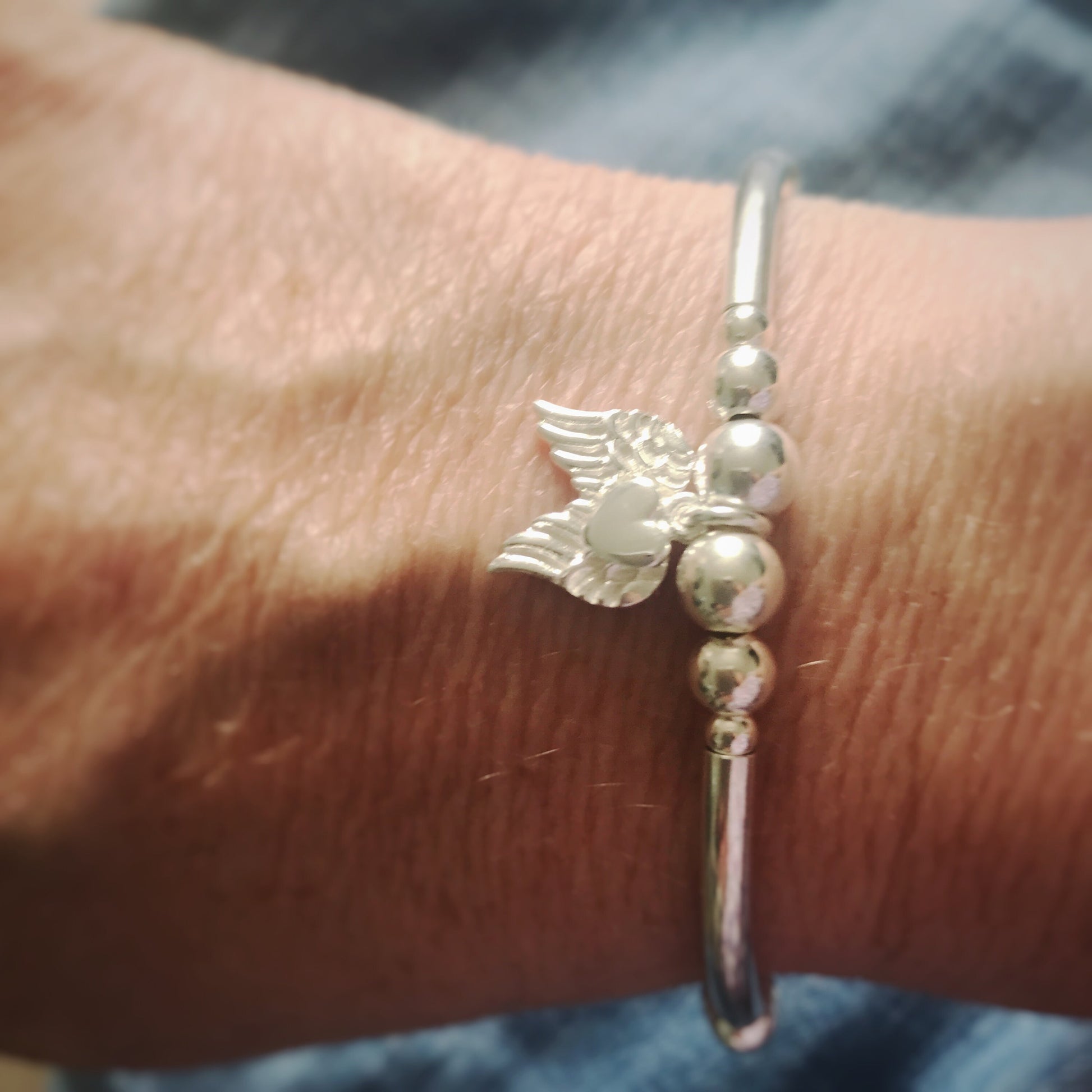 Angel Wings Bracelet - Angel Wings Bracelet - Angel Wing Jewellery - Angel Jewellery - Sterling Silver Stretch Bracelet - Charm Bracelet