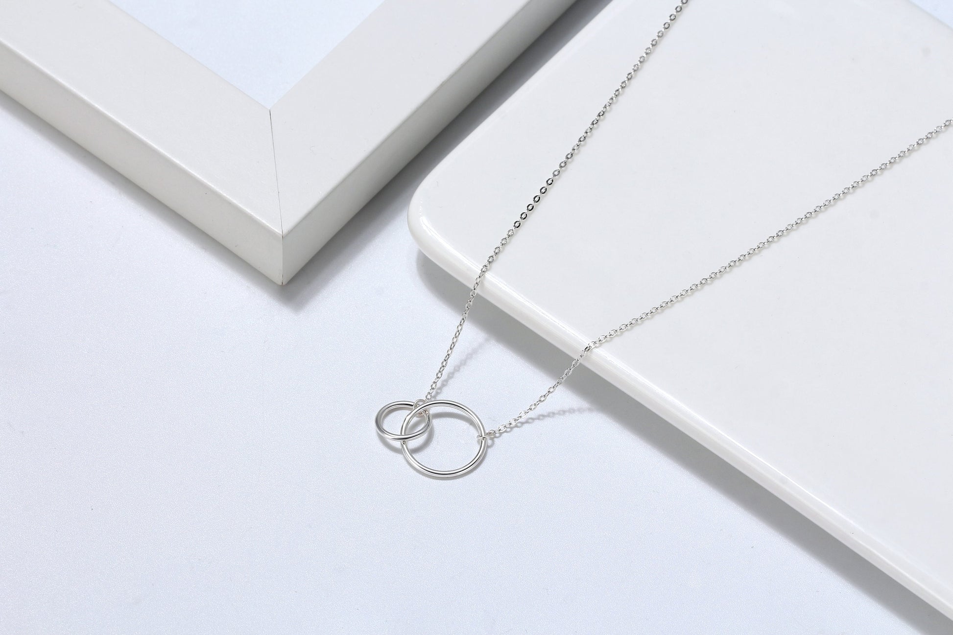 Gift For Sister - Birthday, Christmas Gift - Sisters Necklace - Sister Bracelet - Sterling Silver Interlocking Circle Pendant