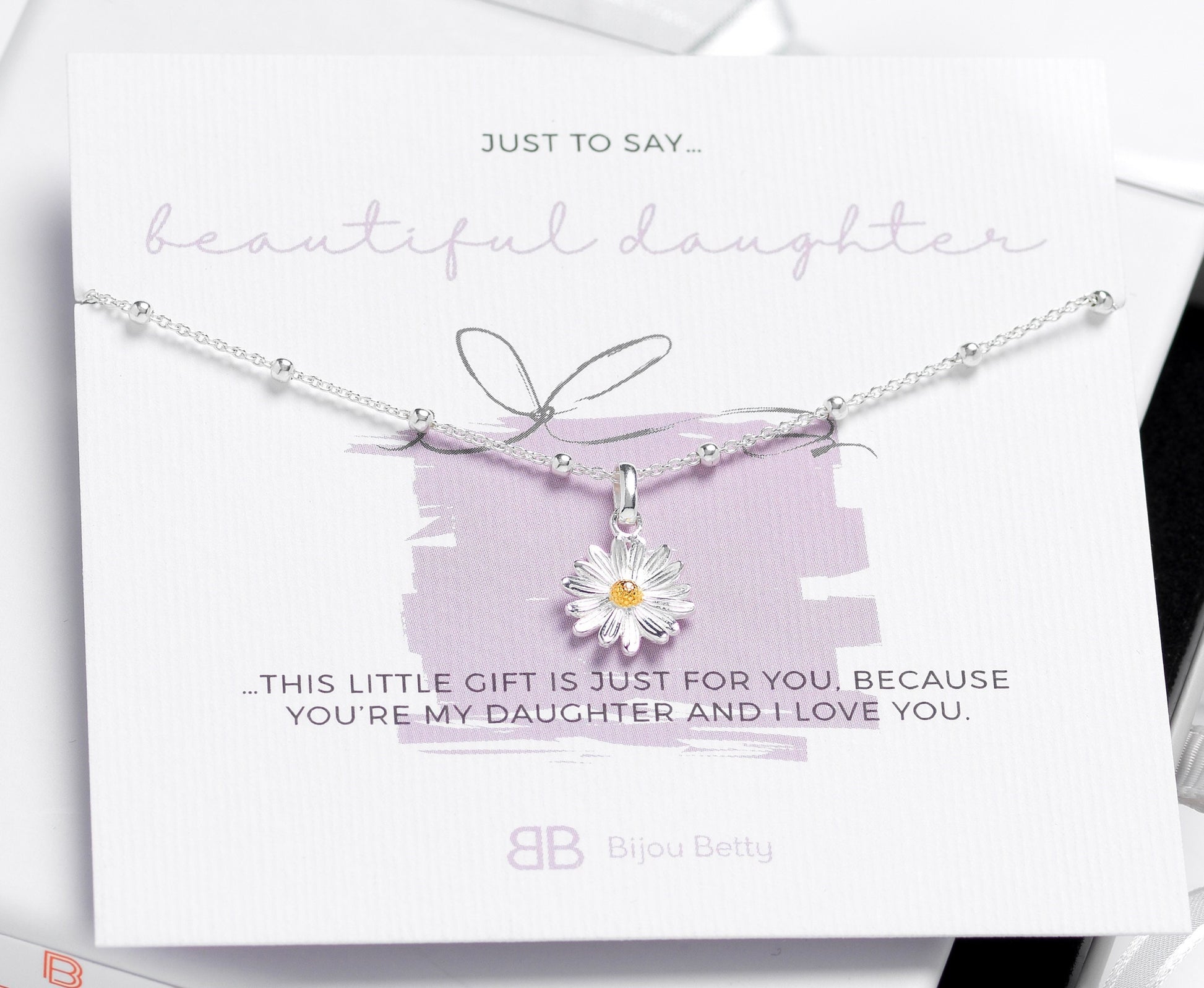 Elegant English Daisy Sterling Silver Necklace - Perfect Gift for Daughters