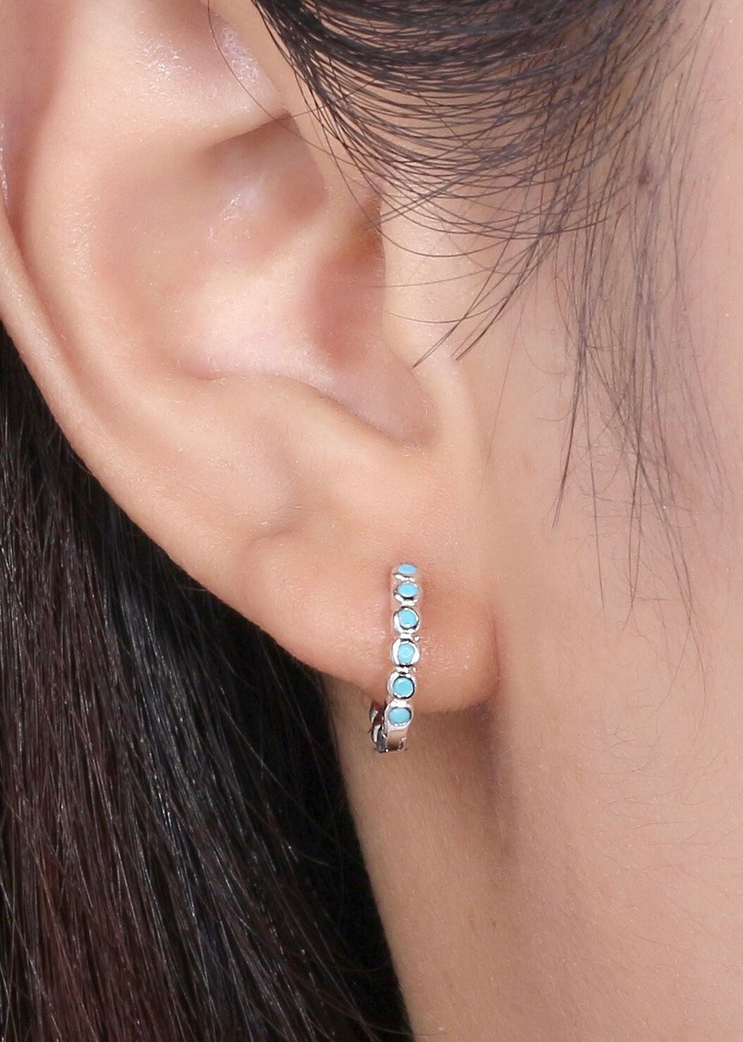 Turquoise silver hoops • Turquoise gemstone hoop earrings Turquoise hoops • Dainty hoops • Huggie hoops • Silver huggies