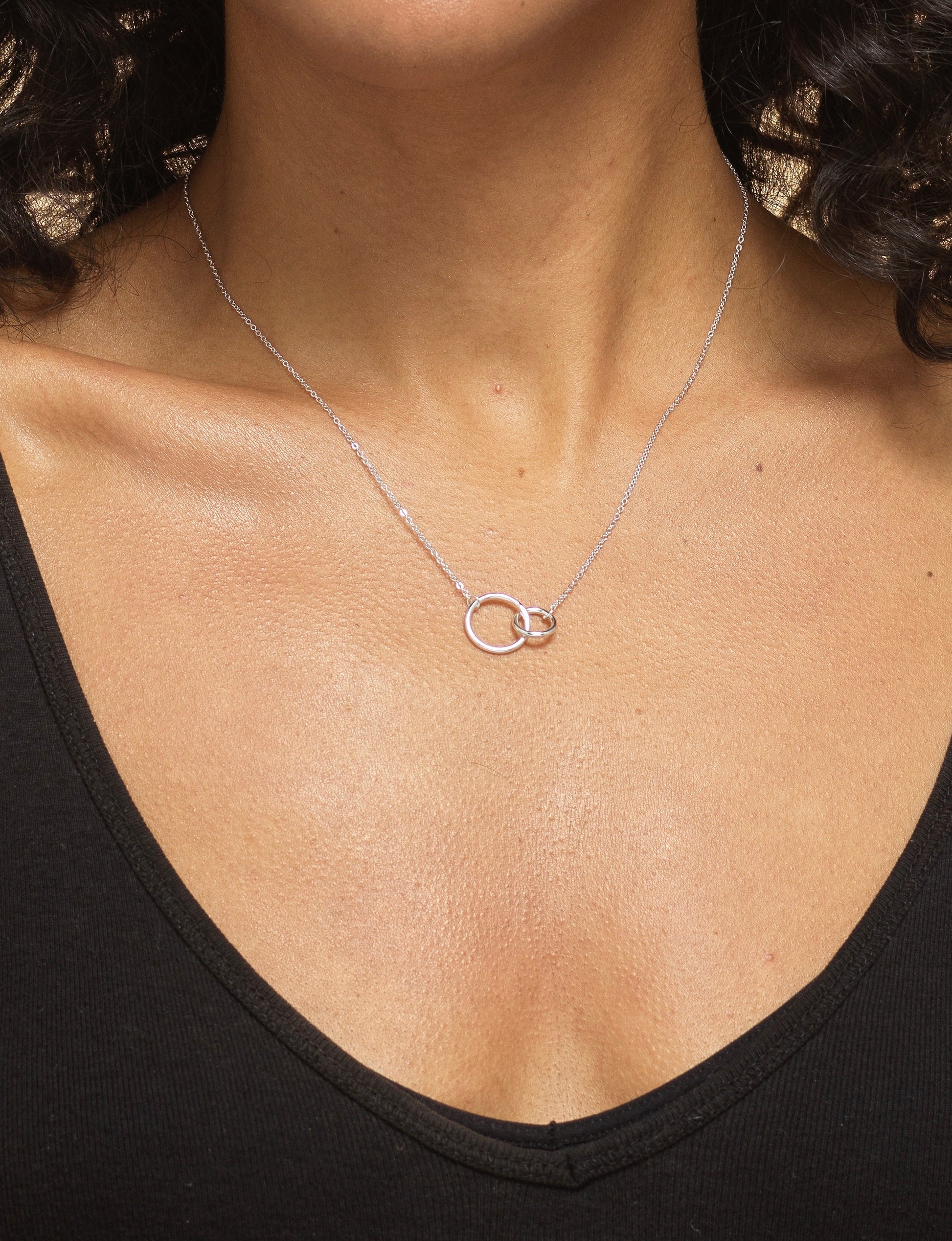 Birthday Gift for Mum: Mom Necklace - Mam, Mummy Gift - Mum Jewellery - New Mum - Best Mum Ever - Gift for Her - Two Circles Necklace